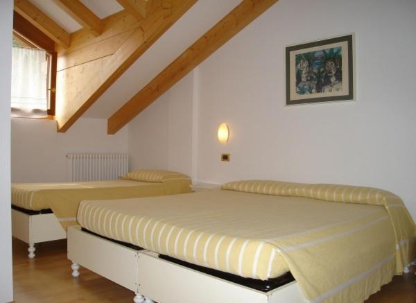 Hotel Faedo Pineta Стая снимка